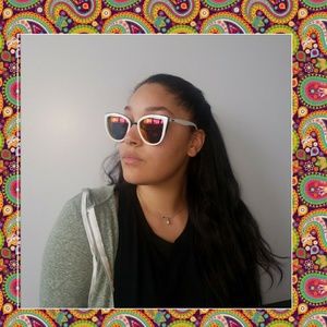 Quay  brand new  My girl sunglasses